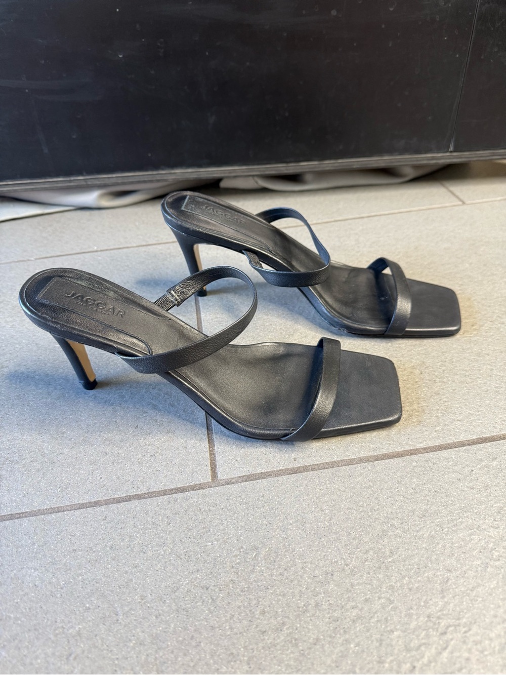 JAGGAR The Label Black Leather Square Toe Strappy Heels EU 39 US 8.5